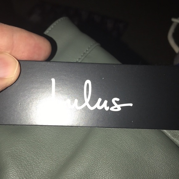 Lulu’s Olive Green vegan leather skirt Size L NWOT - Picture 13 of 13